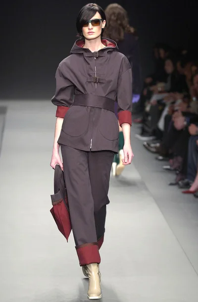 Look 10